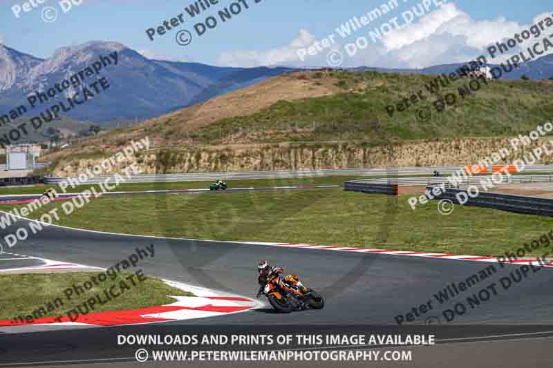 cadwell no limits trackday;cadwell park;cadwell park photographs;cadwell trackday photographs;enduro digital images;event digital images;eventdigitalimages;navarra;no limits trackdays;peter wileman photography;racing digital images;trackday digital images;trackday photos